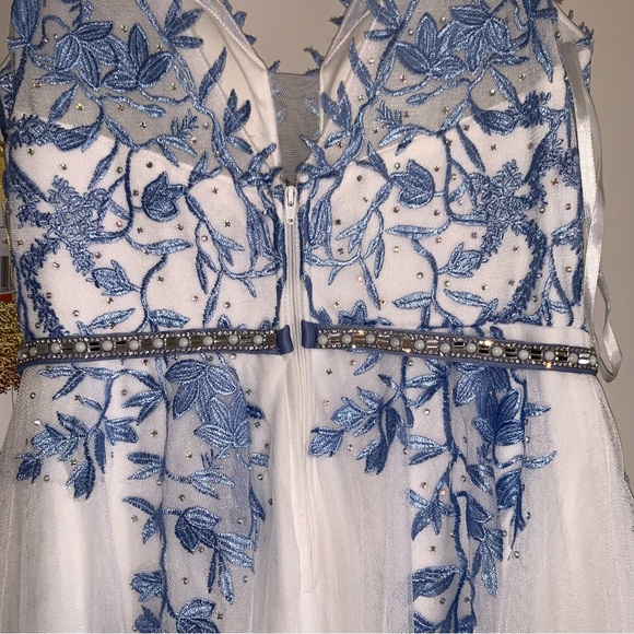 SAY YES TO THE Womens Ivory Mesh Gown Sleeveless Full-Length Dress Juniors 3 - Picture 7 of 8